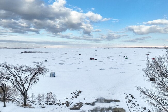Ice fishing on Lake Audubon