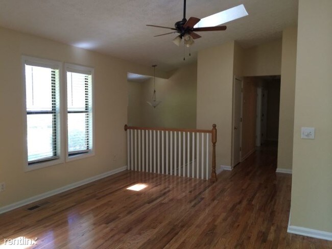 Building Photo - 3 br, 2 bath House - 212 Kathryn Lane