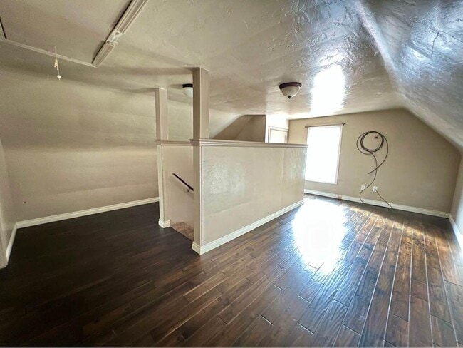 Foto del edificio - 230 SW Spring St