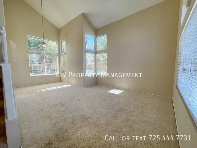 Building Photo - BEAUTIFUL 3 BED, 2.5 BATH 2 STORY HOME LOC...