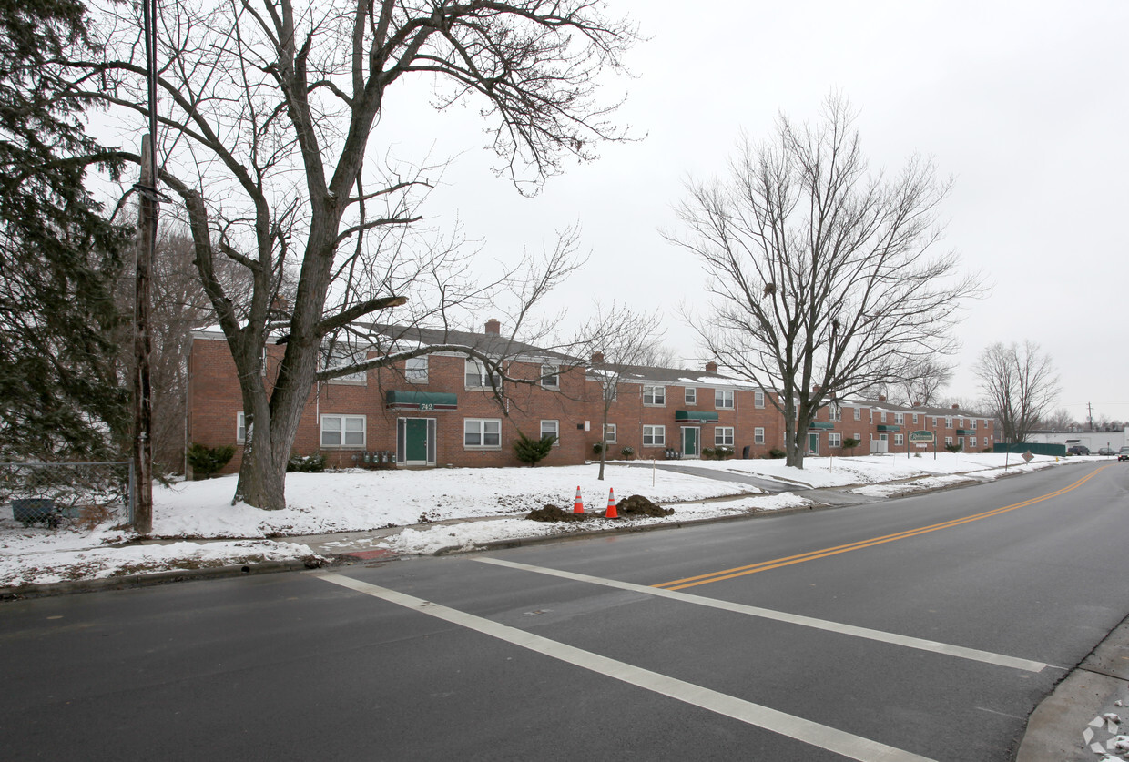 Building Photo - Robinwood Apartments