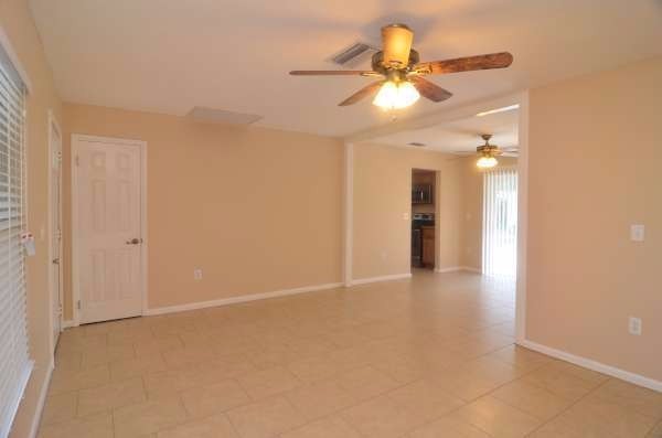 Foto del edificio - 4011 36th St W
