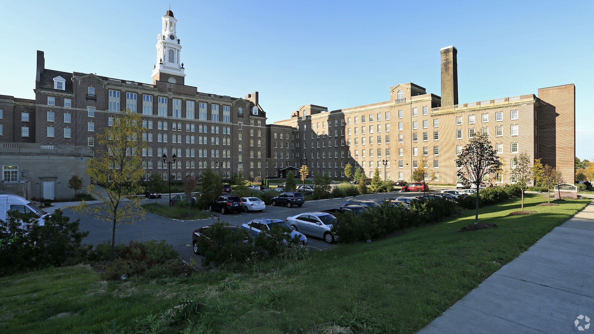Saint Luke's Manor Senior Community - 55+ – photo 2