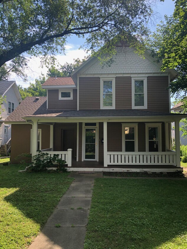1336 Massachusetts St, Lawrence, KS 66044 House for Rent in Lawrence