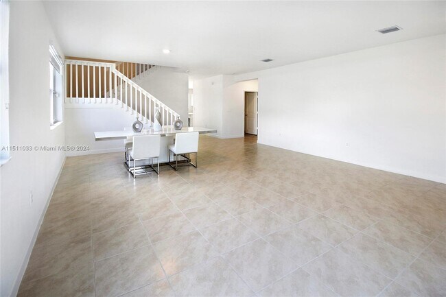Foto del edificio - 12728 SW 211th St