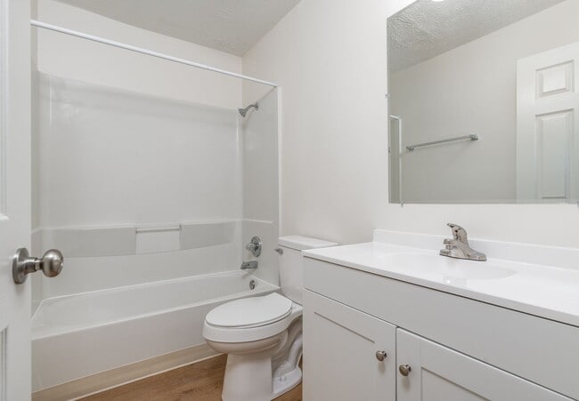 Interior Photo - Lodge at River Village