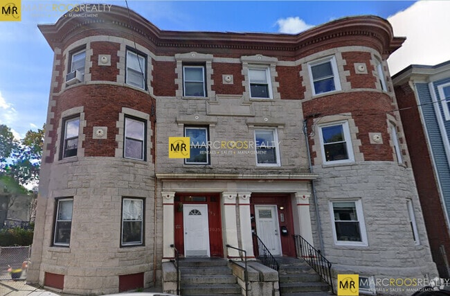 Building Photo - 191 Boylston St