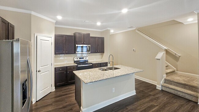 Foto del edificio - 5251 Pinnacle Walk