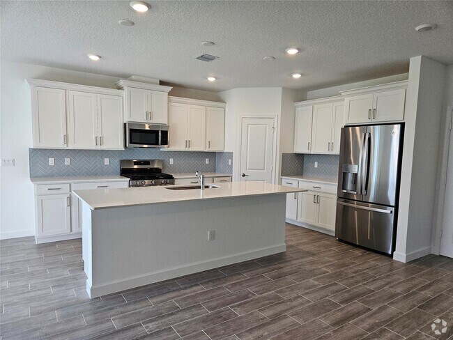 Building Photo - 19002 Wood Stork Way