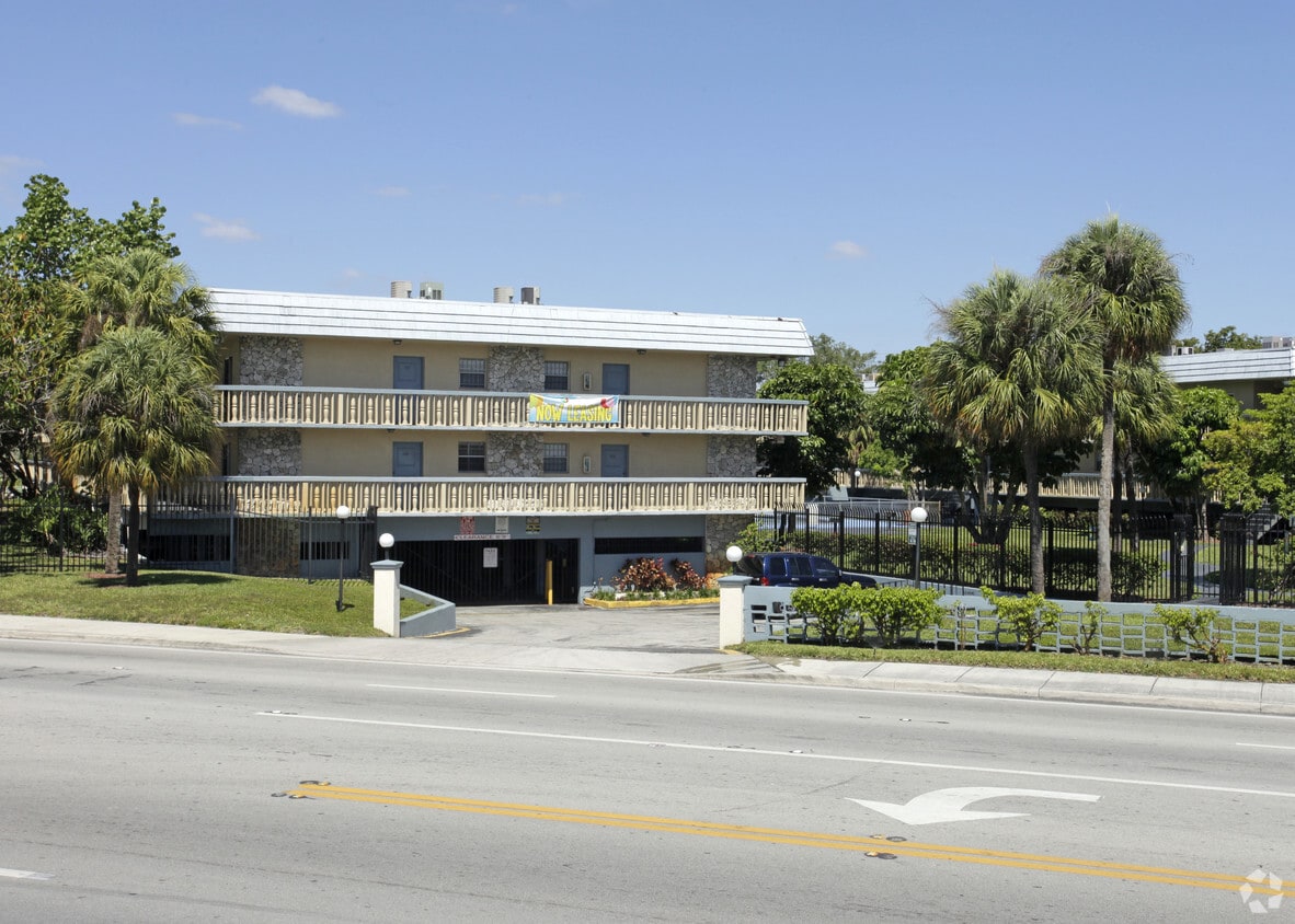 Ashley Place Apartments Apartments 14850 W Dixie Hwy North Miami, FL