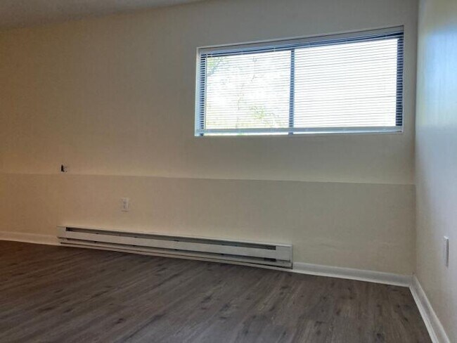 Building Photo - 1 bedroom in Stoughton MA 02072