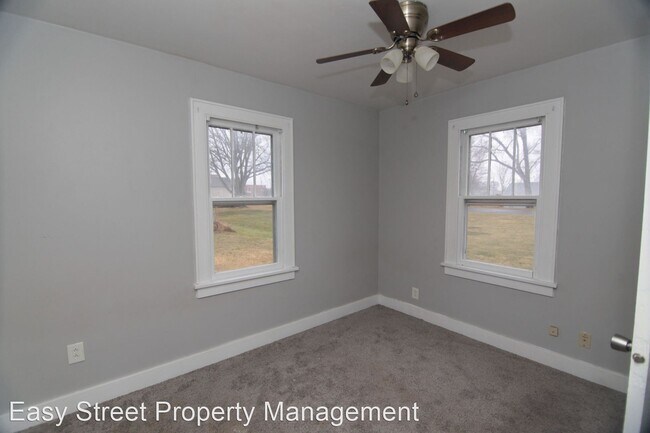 Foto del edificio - 2 br, 1 bath House - 210 E 3rd Ave.