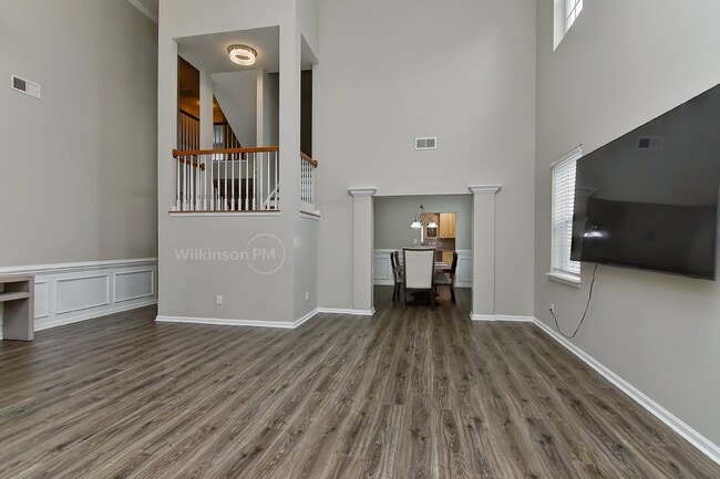 Building Photo - Huge 7BD/4BTH Home in Steele Creek Landing