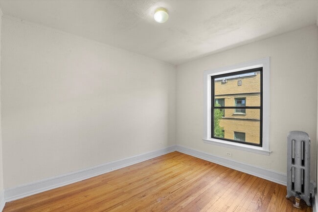 Building Photo - 2330-2338 N Spaulding Ave
