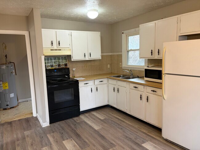 Foto del edificio - 2900 Mount McKinley Way