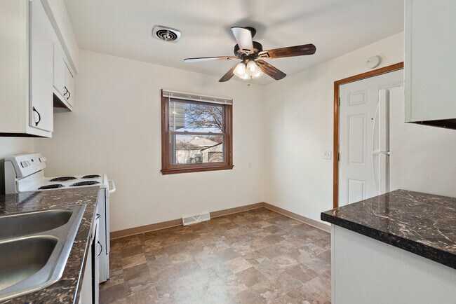 Foto del edificio - 9515 W Beckett Ave