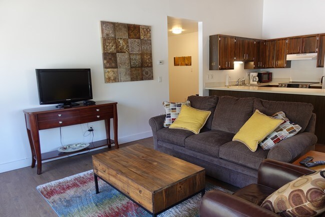 Foto del edificio - 1220 Glacier Ave
