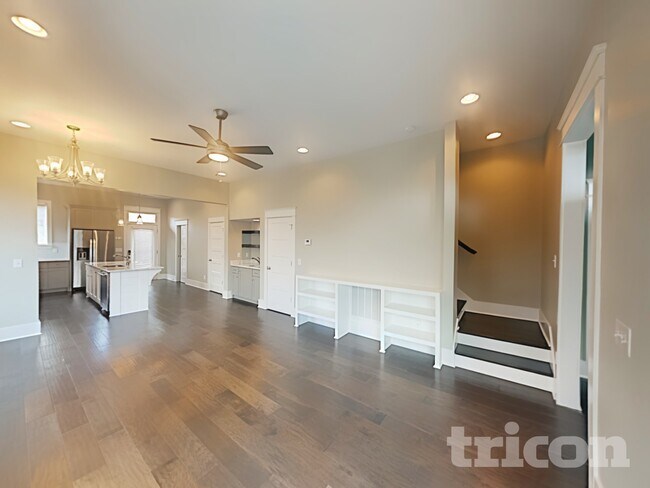 Foto del edificio - 6817 Charlotte Pike