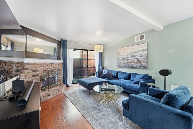 Foto del edificio - 7135 Firmament Ave