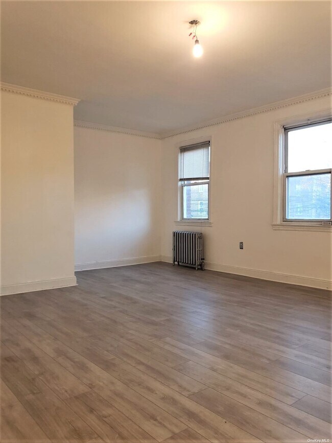 Foto del edificio - 23-04-23-24 24th Ave