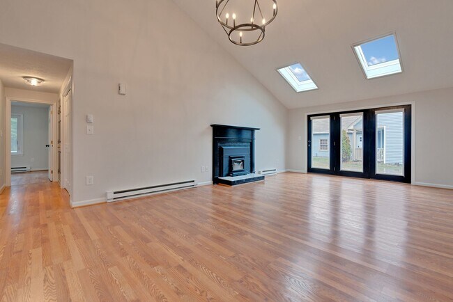 Foto del edificio - Charming Single Family Home offering  3-be...