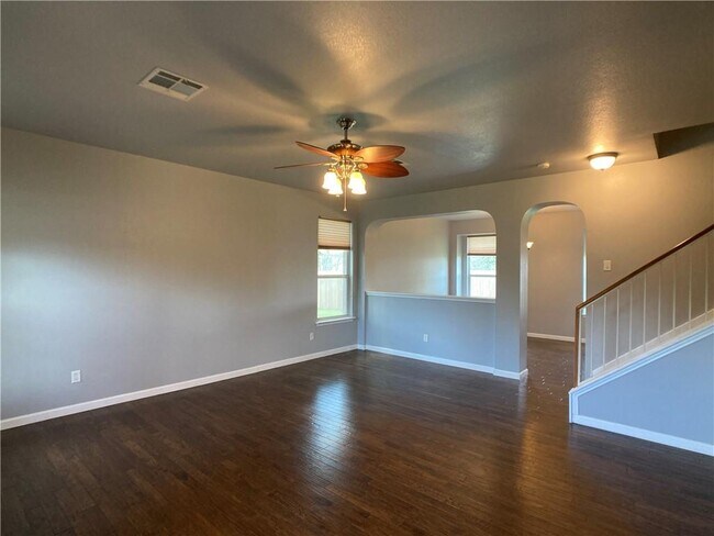 Building Photo - 1407 Chardonnay Crossing