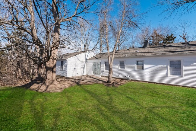 Building Photo - 178 Anchor Dr