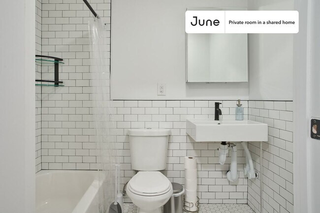 Building Photo - Bedford-Stuyvesant