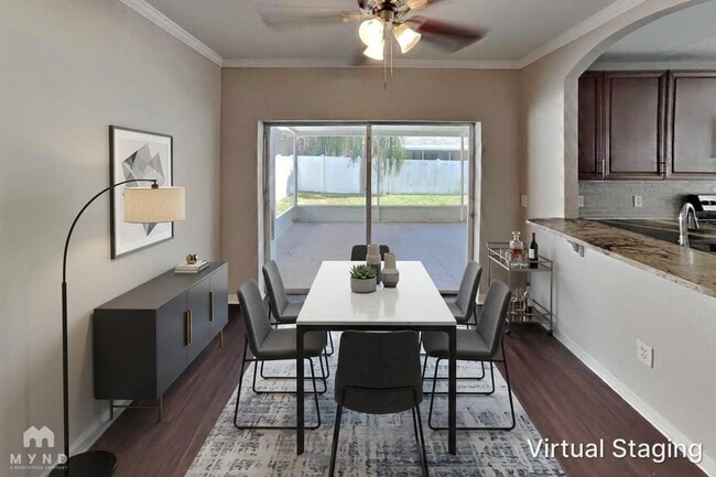 Foto del edificio - 8131 Canterbury Lake Blvd