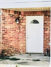 Building Photo - 5329 Lost Forest Dr