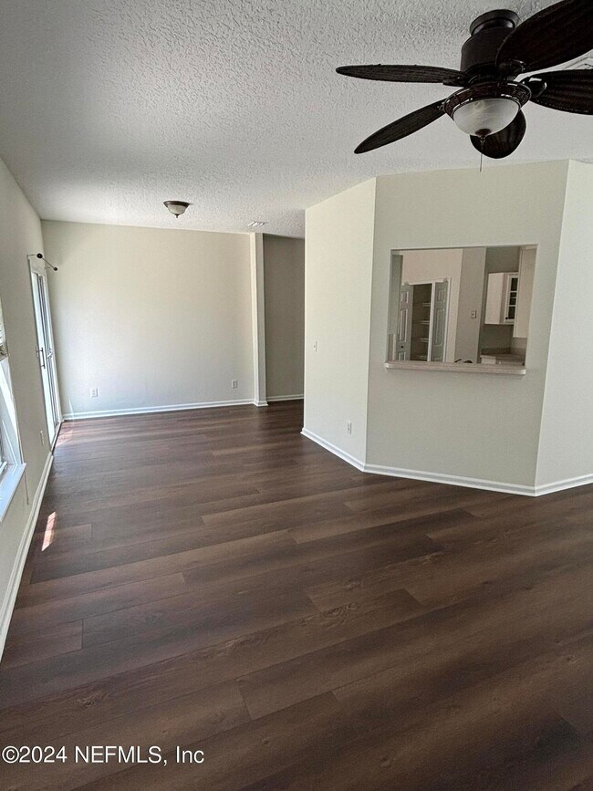 Building Photo - 124 Shelby's Cove Ct