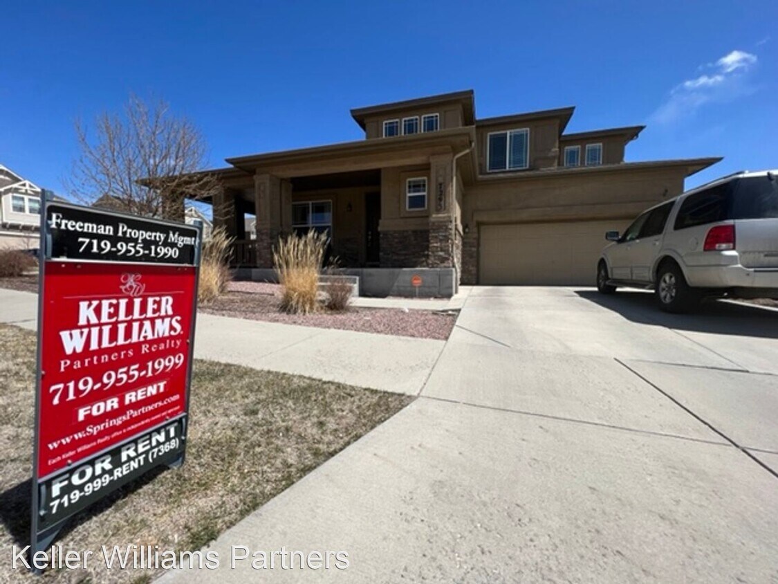 Foto principal - 6 br, 4 bath House - 7293 Cottonwood Tree Dr