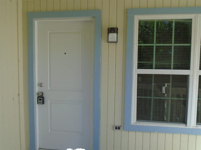 Foto del edificio - 9898 Club Creek Dr