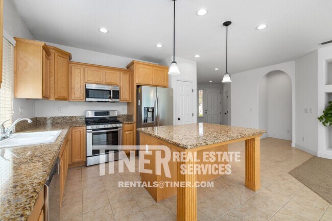 Foto del edificio - 12236 Habitat Way