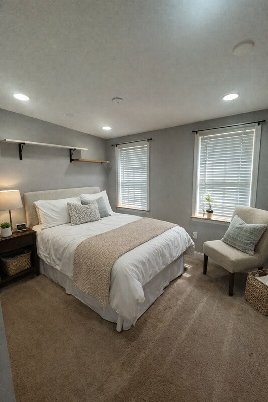 Foto del edificio - 111 N Rose St