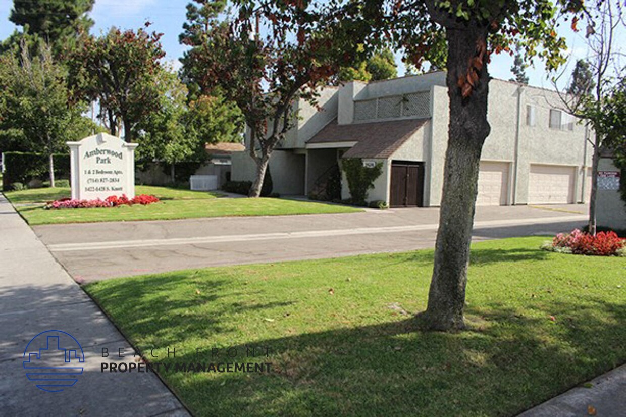 Primary Photo - Amberwood Park Apartments