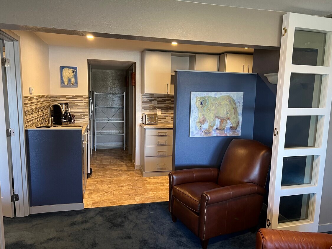 101 Christensen Dr Unit 3, Anchorage, AK 99501 Condo for Rent in