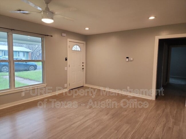 Foto del edificio - 5308 Overbrook Dr