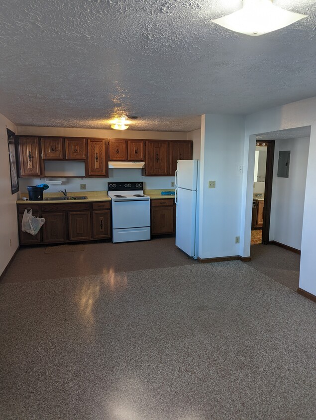 1109-e-27th-st-unit-1-kearney-ne-68847-apartments-in-kearney-ne