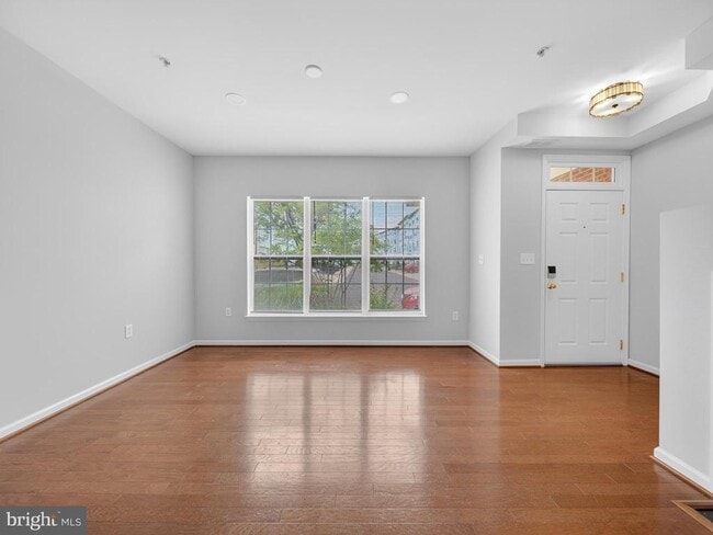 Building Photo - 6055 Wicker Ln