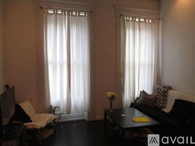 Foto del edificio - 1609 Mt Vernon St