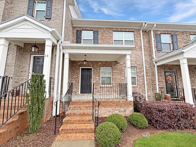 Photo - 25 Peckham St Townhome