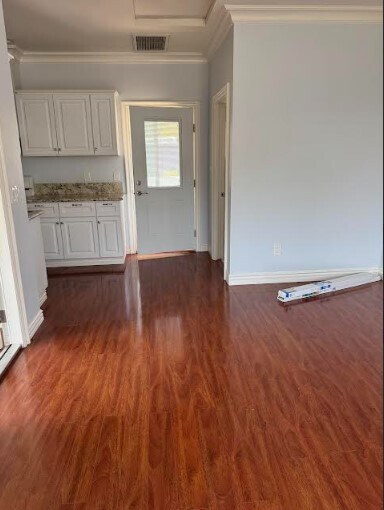 Foto del edificio - 2976 Glenmanor Pl