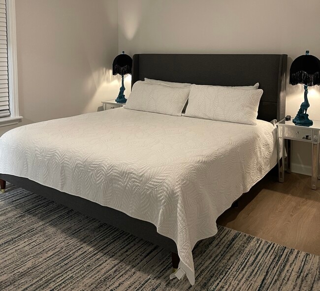 Building Photo - 106 Morgan Ln