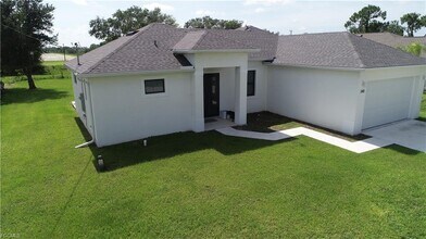 Building Photo - 343 Rawlings Ave