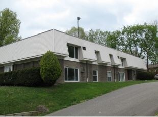 Foto del edificio - 1542 Front St