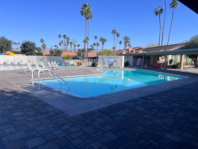 Building Photo - 77215 Minnesota Ave