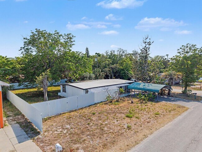 Building Photo - 7708 Maryland Ave