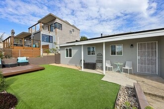 Building Photo - 3575 Ethan Allen Ave