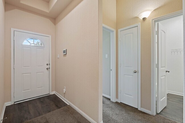 Building Photo - 11053 Patriot Ct